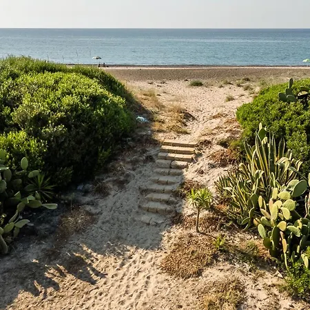 Surrounded By Nature Near The Sea - Apartamento